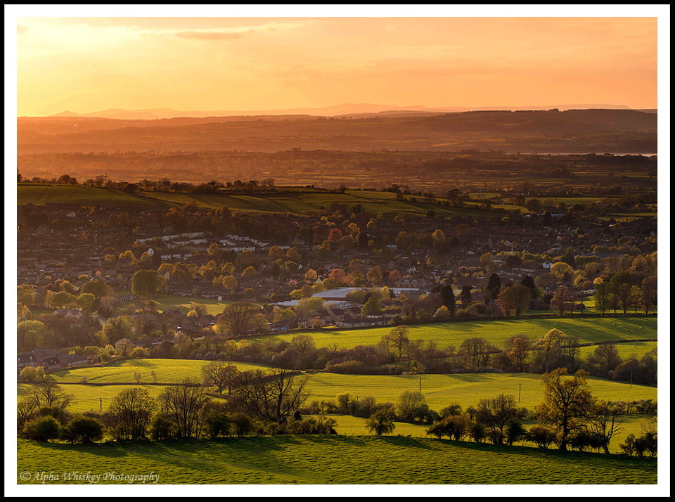 Olympus 60mm F/2.8, ISO 200. View from Cam Peak, Gloucestershire.