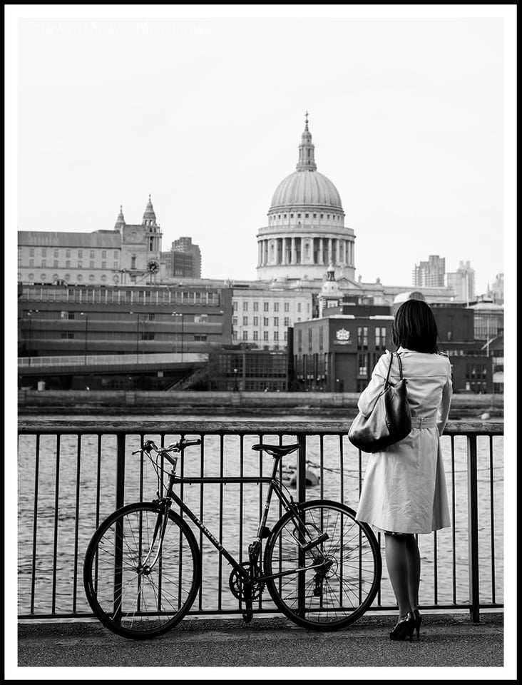 6 Staring At St Paul's Cathedral