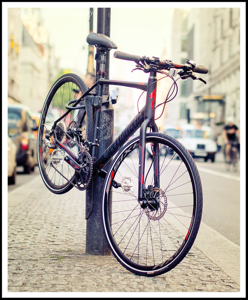8 Cycle In The Street