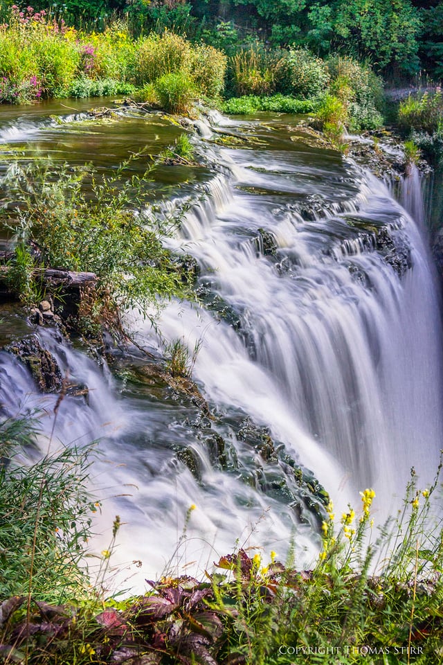 Nikon 1 Waterfalls (2)