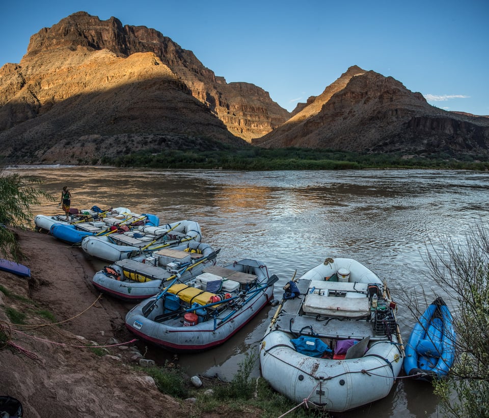 Verm-rafts-Grand-Canyon-5190-Edit Verm-rafts-Grand-Canyon-5190-Edit