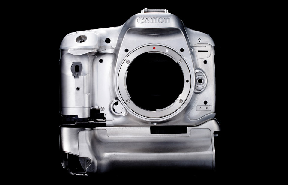 Canon 7D Mark II Magnesium Alloy Construction