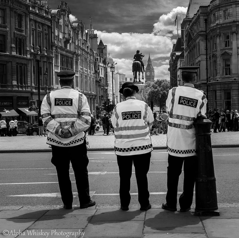 6 On The Job In London 6 On The Job In London