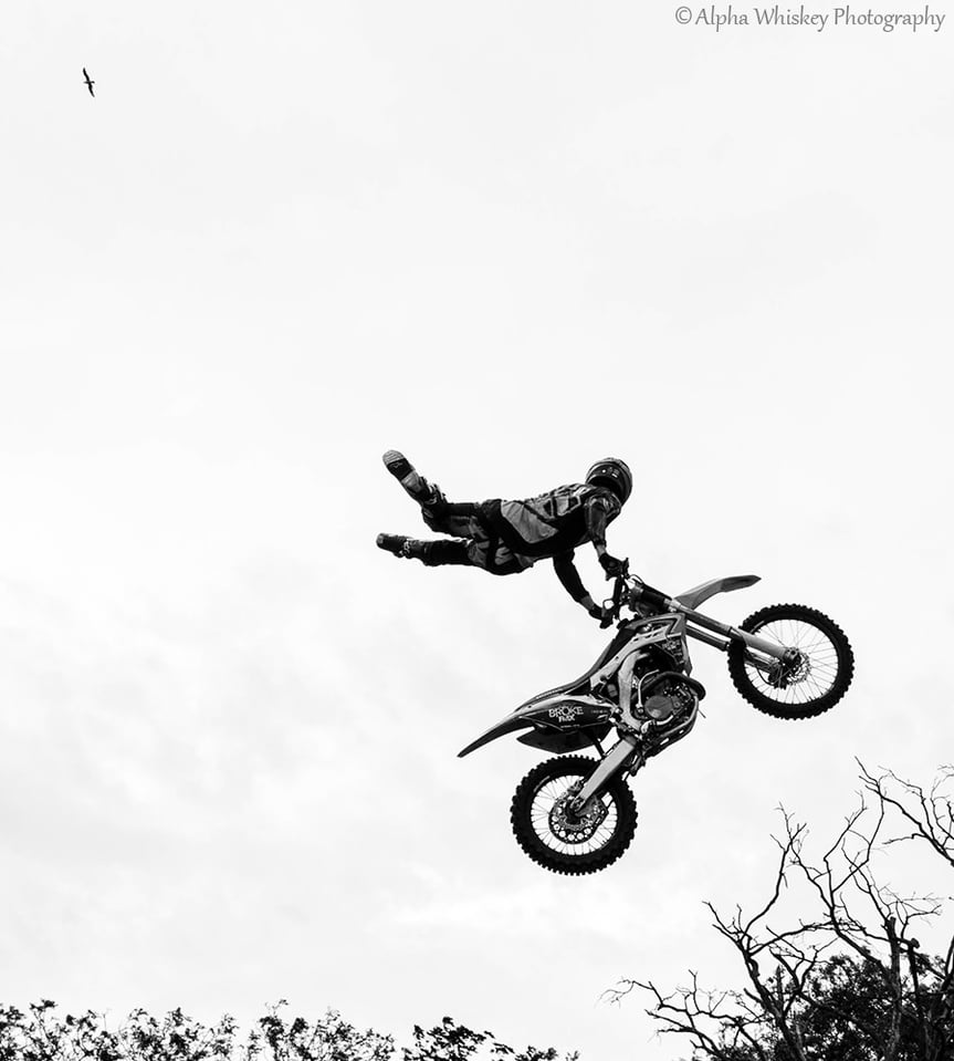 1 Stunt Biker