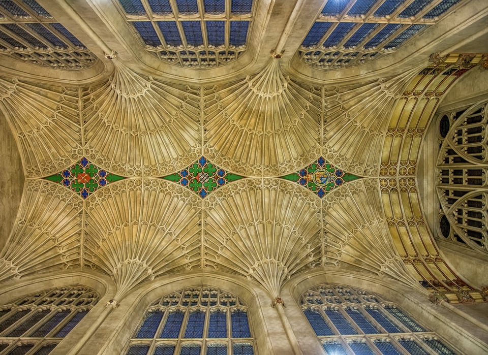 Fan-vaulting