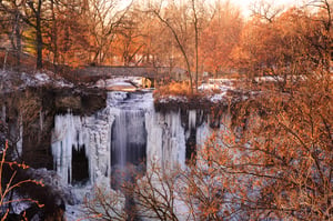 Minnehaha-Falls-1