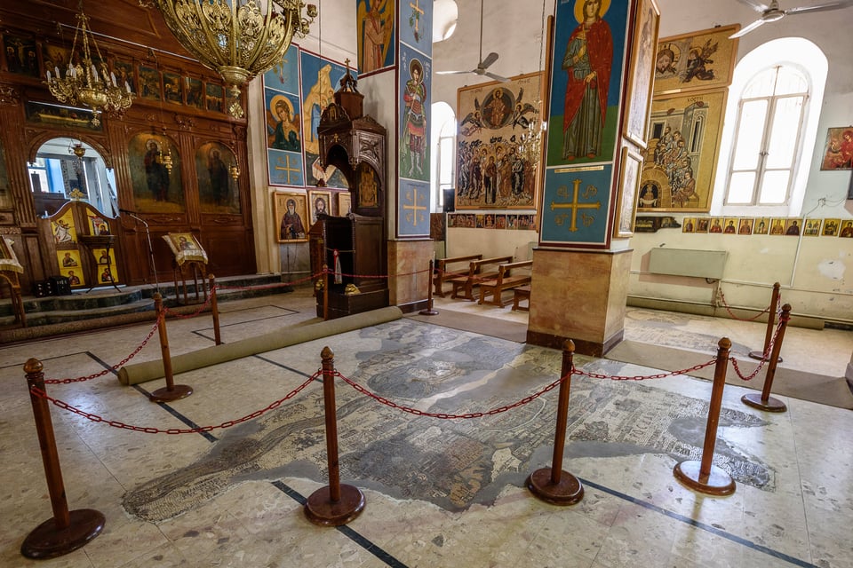 St-George-Church-Madaba-2