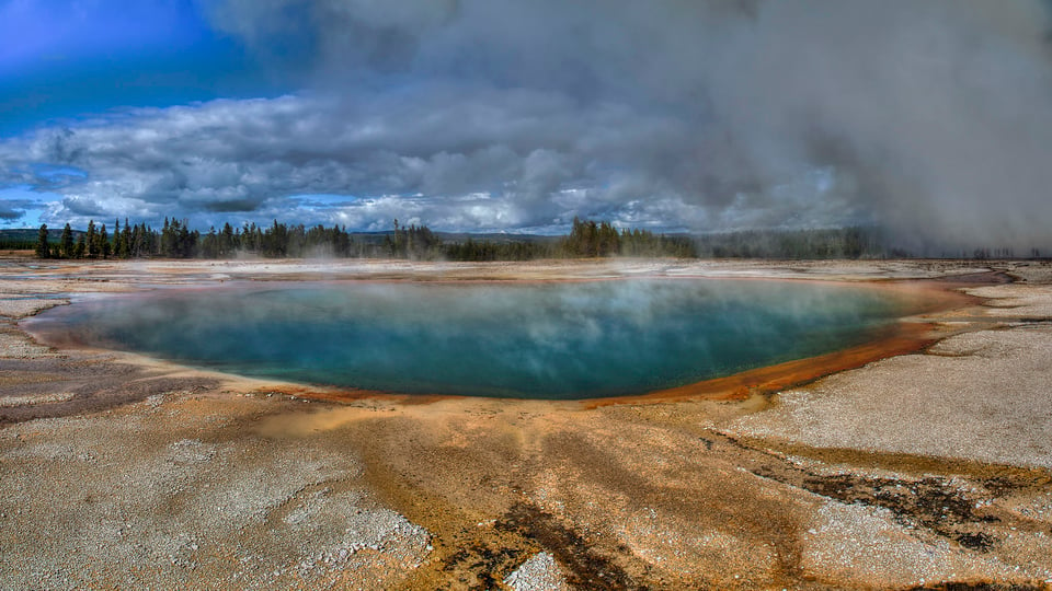 8 Mammoth Hot Springs