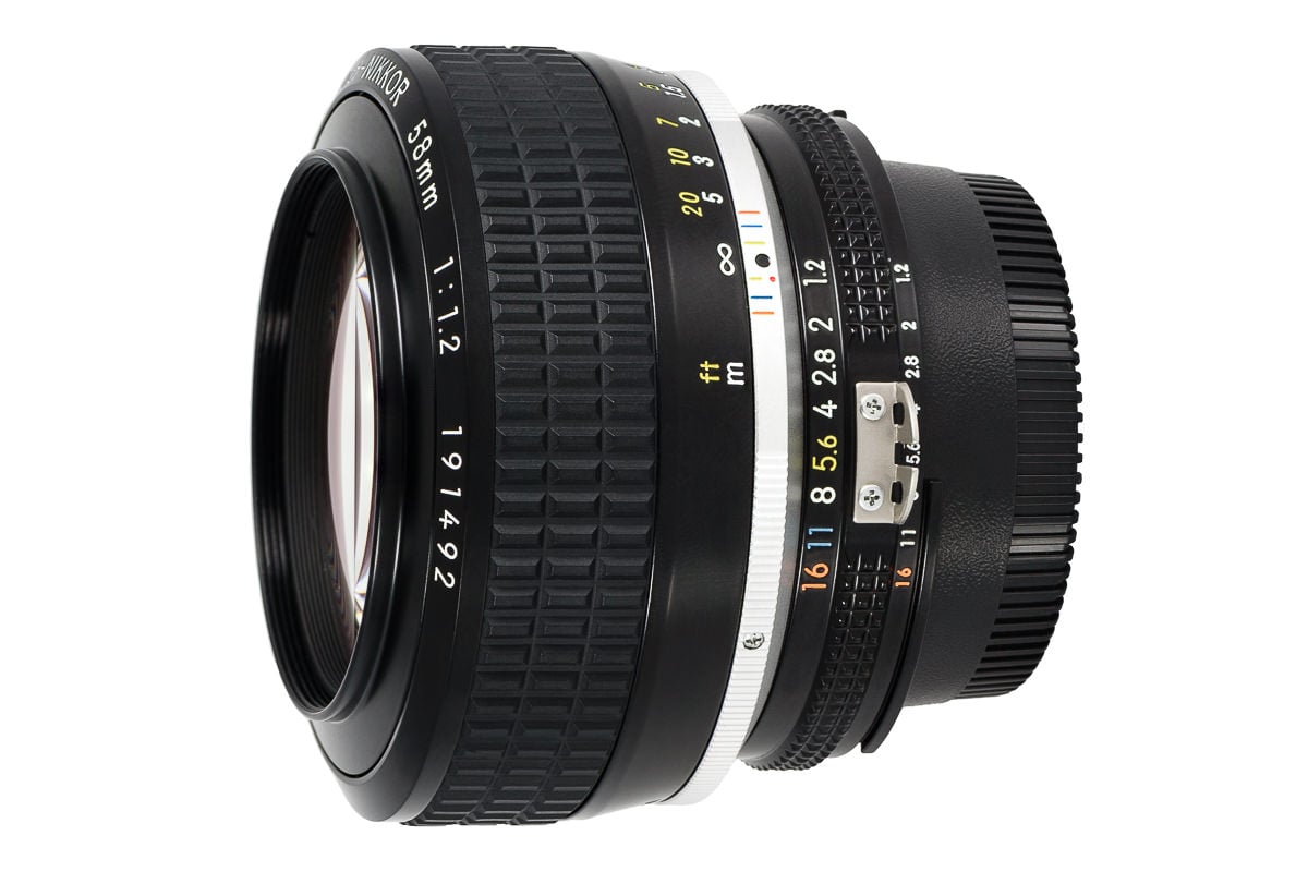 Nikon Noct-NIKKOR 58mm f/1.2 Review