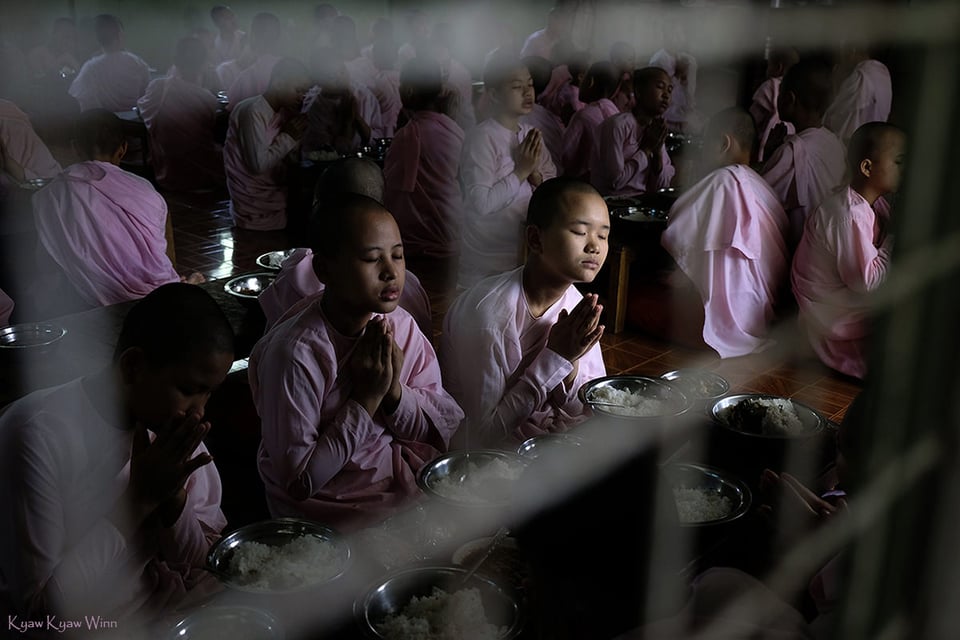 16. Kyaw-Kyaw-Winn_Young-Nuns_Yangon-Myanmar