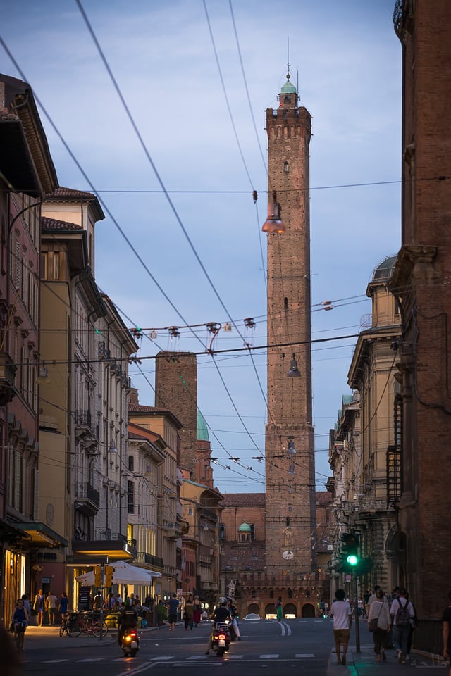 Torre Asinelli