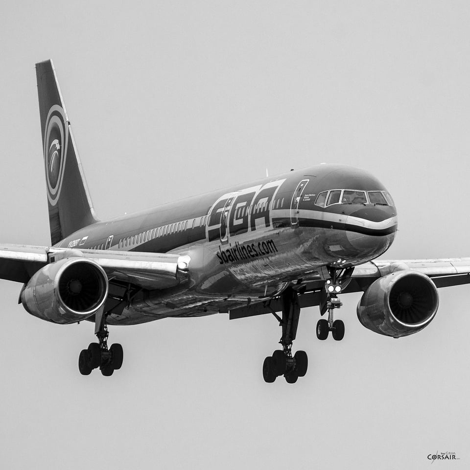 Photographing Airplanes (15)
