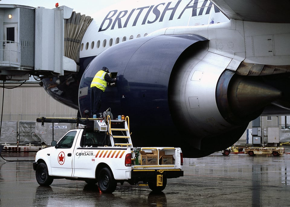 Photographing Airplanes (5)