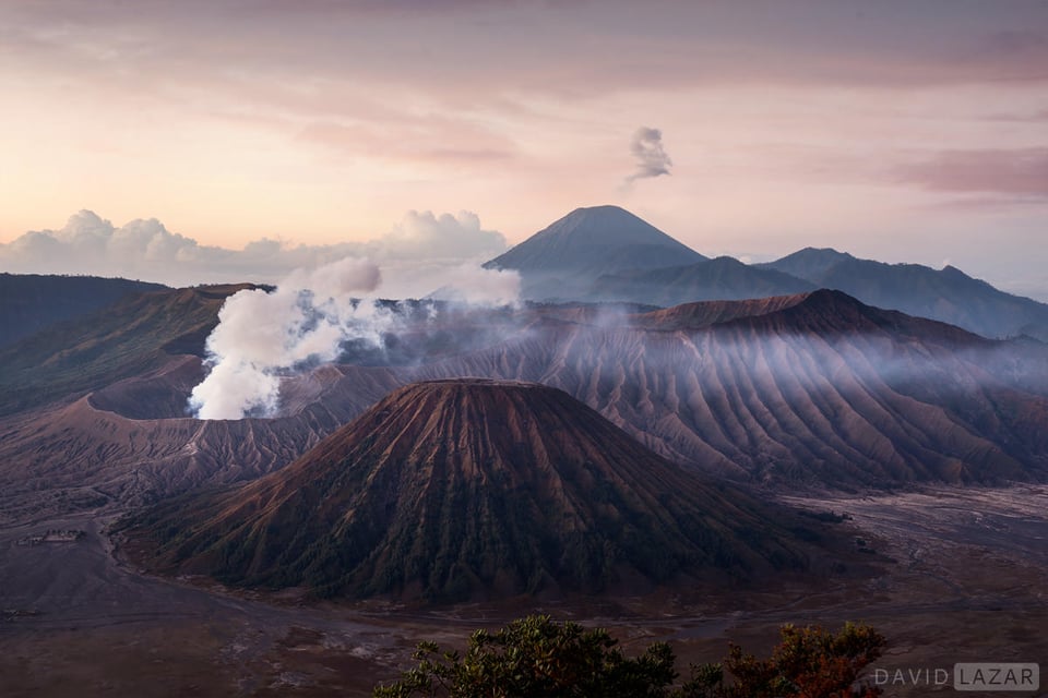 16. David Lazar - Bromo