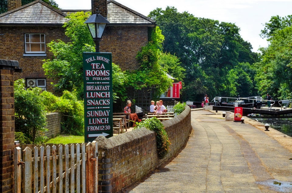 The Tea Room by the canal