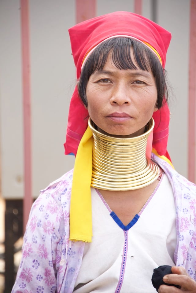 Long-Necked Padaung Ladies (7)