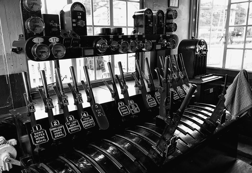 Signalbox-Sony-RX100-10.5mm-F1.8