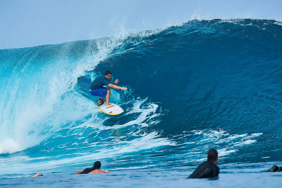 Multiple Surfers