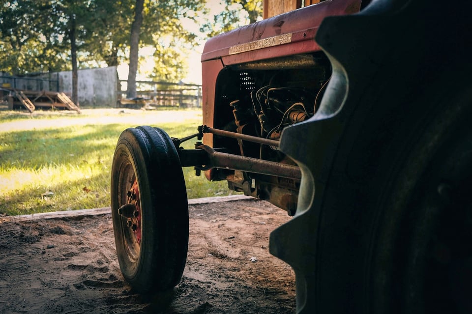 Dad's Old Tractor (2)