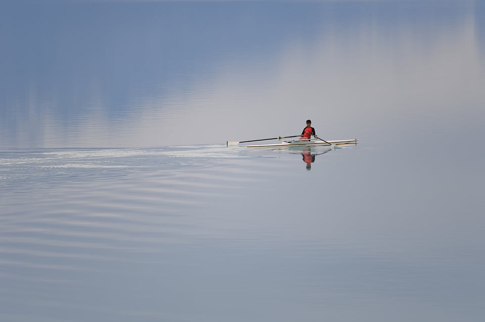 Nikon 500mm f5.6 sample image of kayak