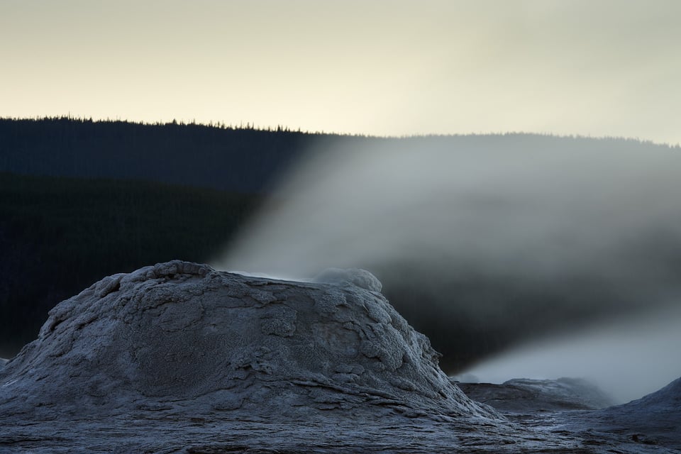 6. Lion Geyser, Yellowstone