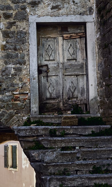 31. Door and Window