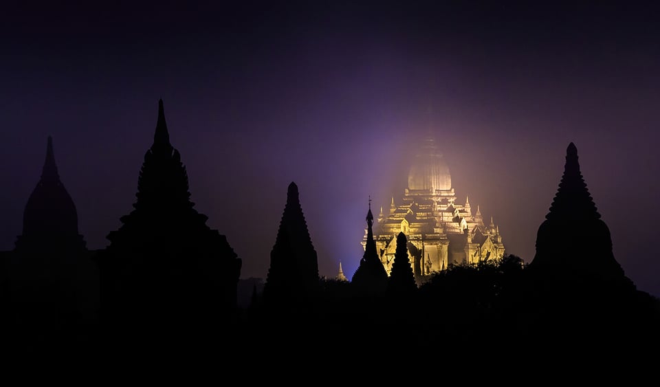 Foggy Night in the Ancient Kingdom – Ananda Pagoda