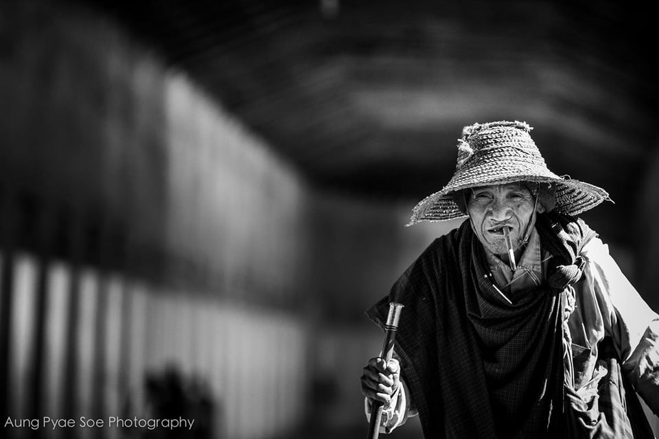 Grizzled at Shwezigon