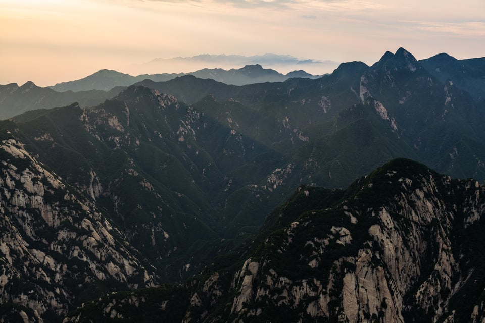 This Panasonic S1R sample photo shows the landscape of Hua mountain in China, taken at sunrise.