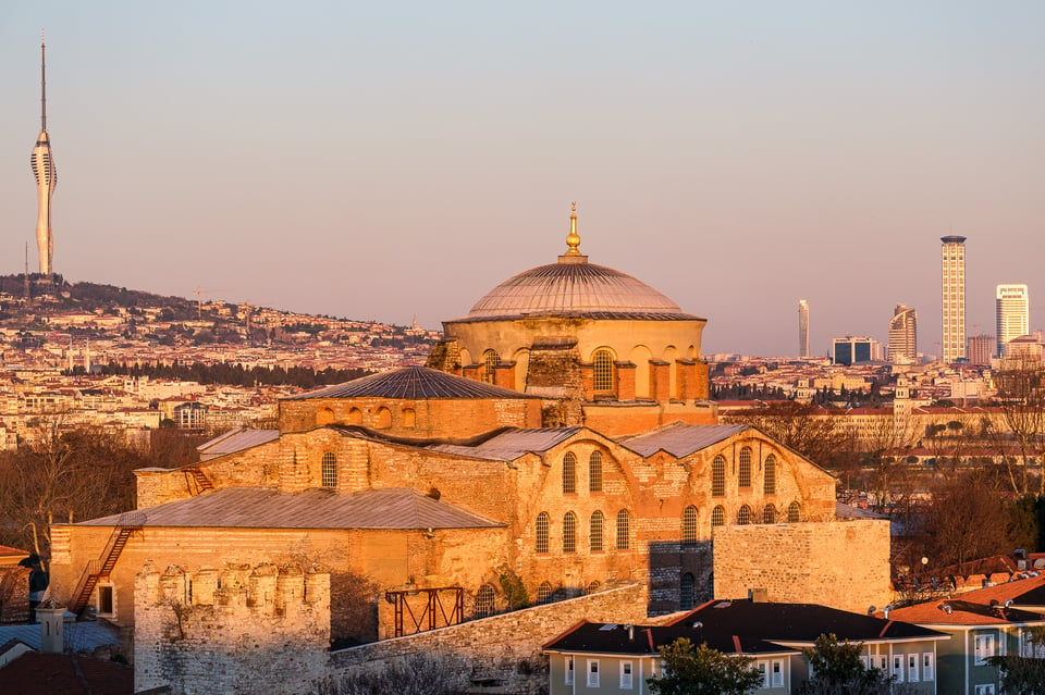 Istanbul at Sunset, captured with XF 55-200mm f/3.5-4.8 R LM OIS