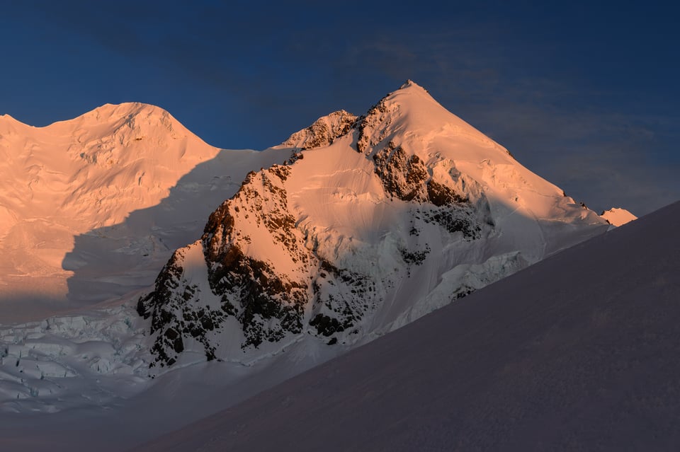 Sunrise photo of a mountain with alpenglow