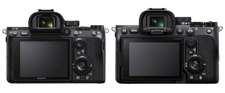 Sony A7 III vs Sony A7 IV Back View