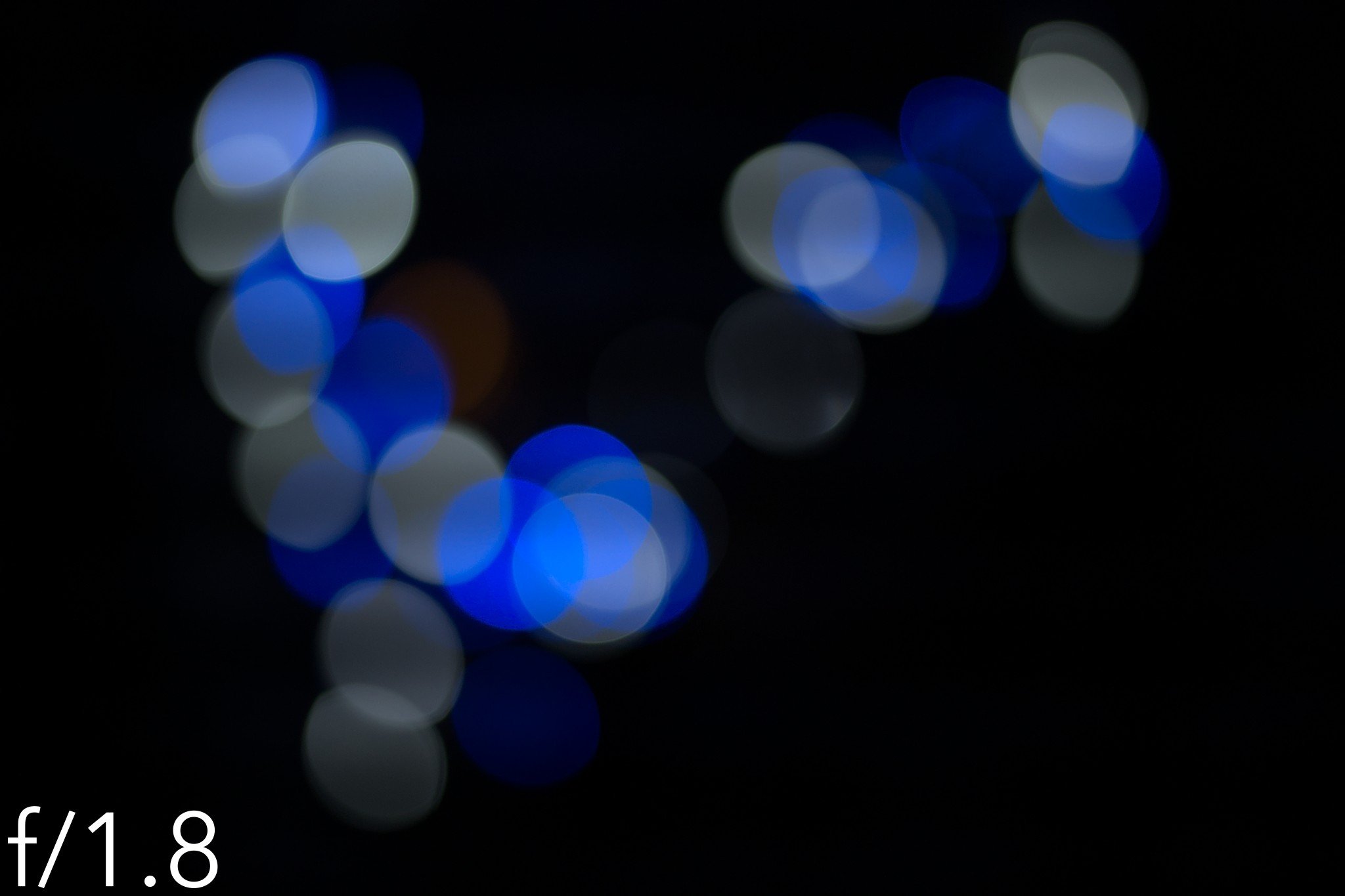 Bokeh_Circle_f18_Slider