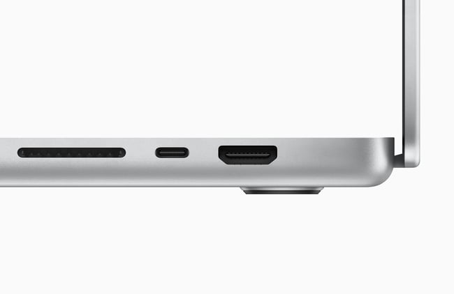 Apple_MacBook-Pro_Ports_10182021