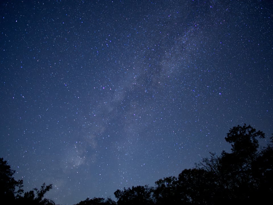 Leica summilux 12mm f:1.4 creates a pretty strong vignette at a wide aperture