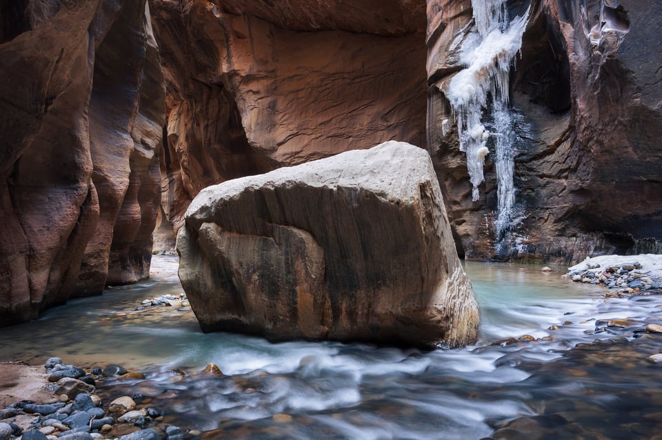Floating Rock Zion National Park Narrows Hike