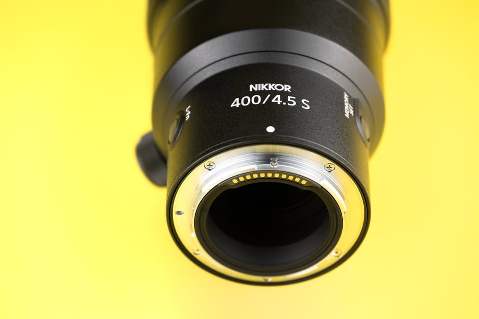 Nikon Z 400mm f4.5 Lens Mount Product Photo
