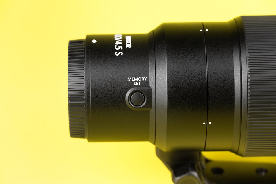 Nikon Z 400mm f4.5 Memory Recall Button