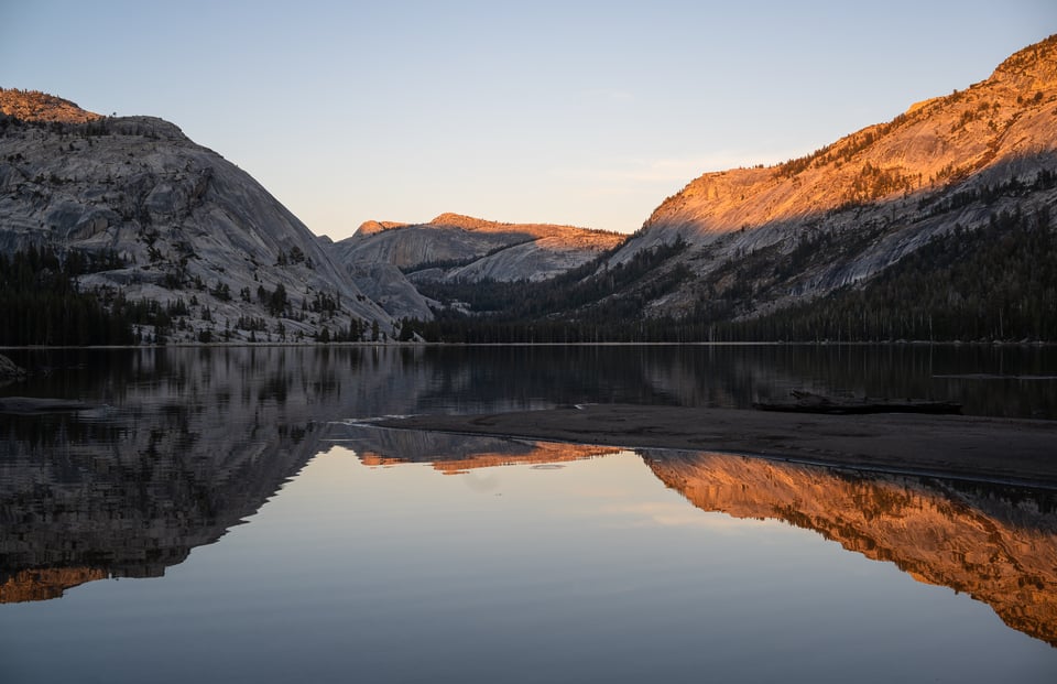 Tioga Pass Road Yosemite National Park Sunset at Lake