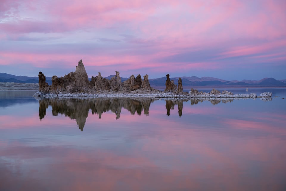 Landscape Photograph of Mono Lake at Sunset