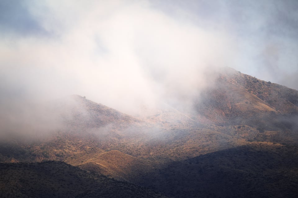 Nikon Z 800mm f6.3 VR S Landscape Photo of Mountain and Clouds