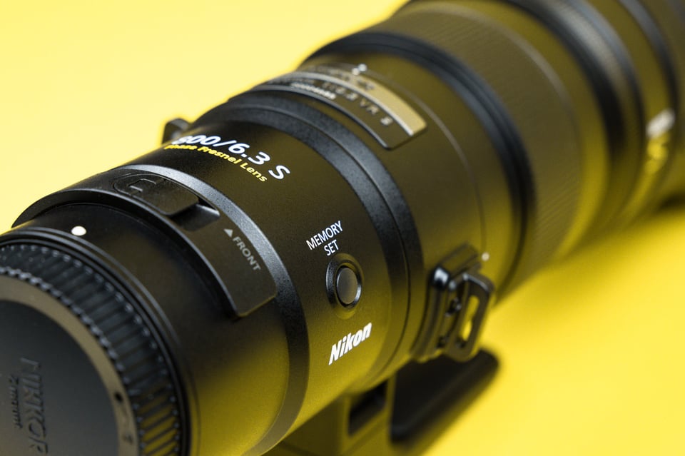 Nikon Z 800mm f6.3 Lens Memory Set Button Product Photo