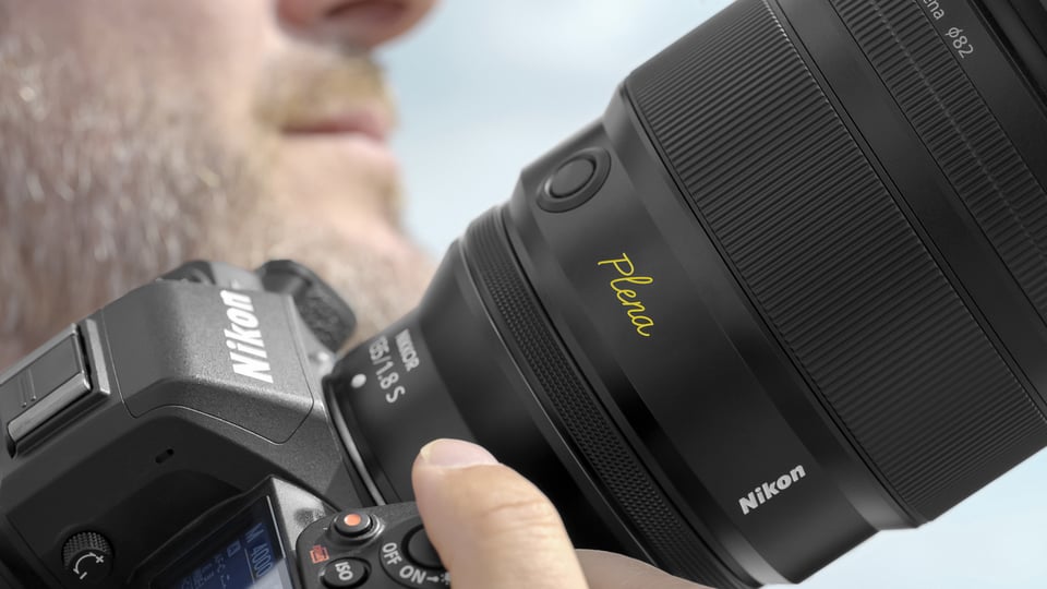 Nikon-Z-135mm-f1.8-S-Plena-Real-World-Product-Photo-00006