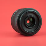 Canon RF 35mm f:1.8 Macro front element