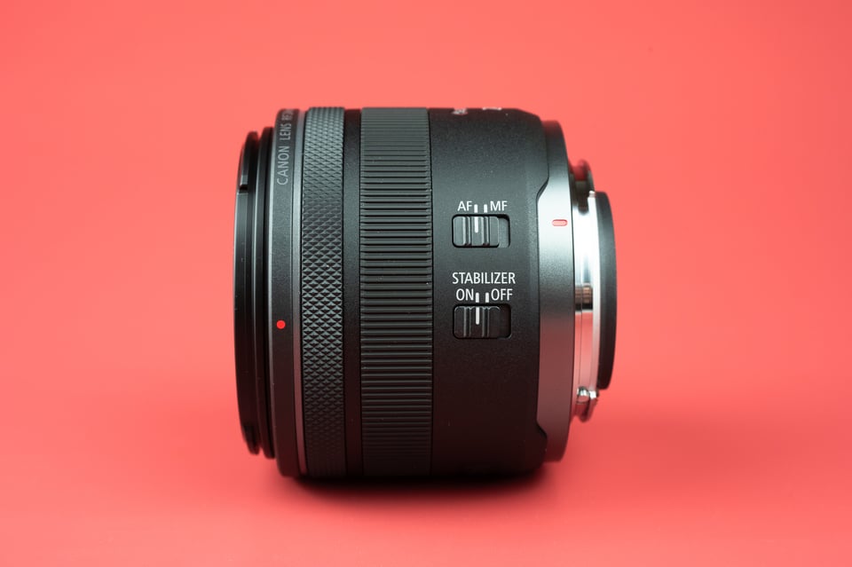Canon RF 24mm f1.8 Macro Side View Controls Switches