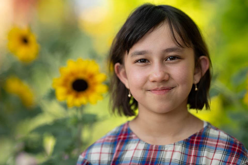 Nikon Z 135mm f1.8 Plena Sample Photo Portrait Sunflowers