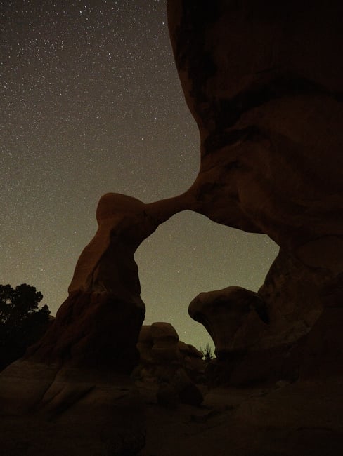 Sigma 14mm f1.4 Art Silhouetted Archway Milky Way Photo