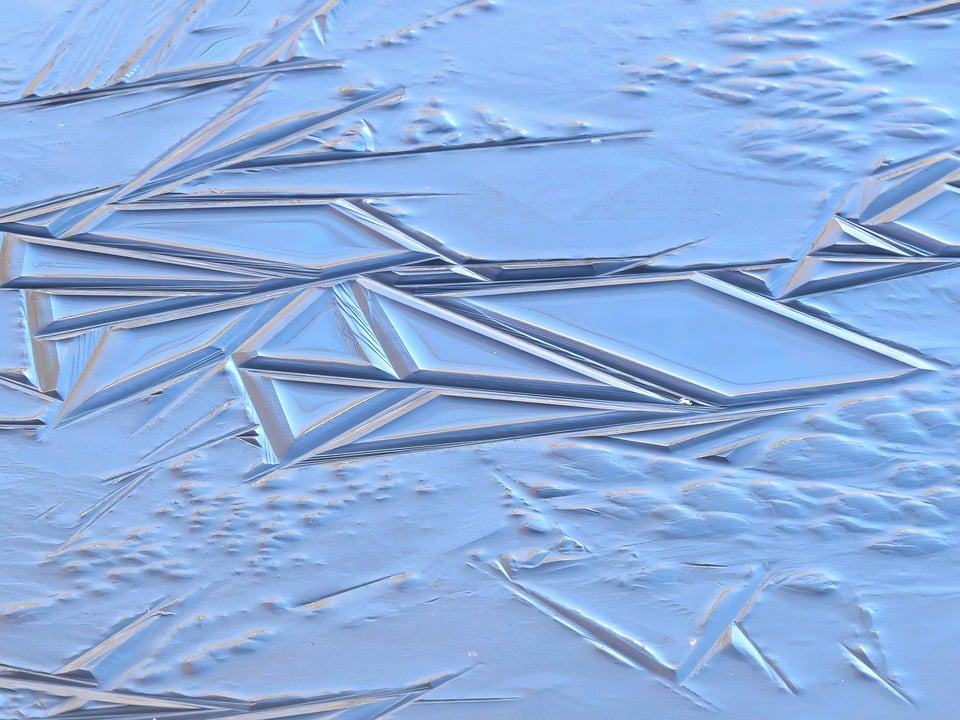 Ice 17-Crystals