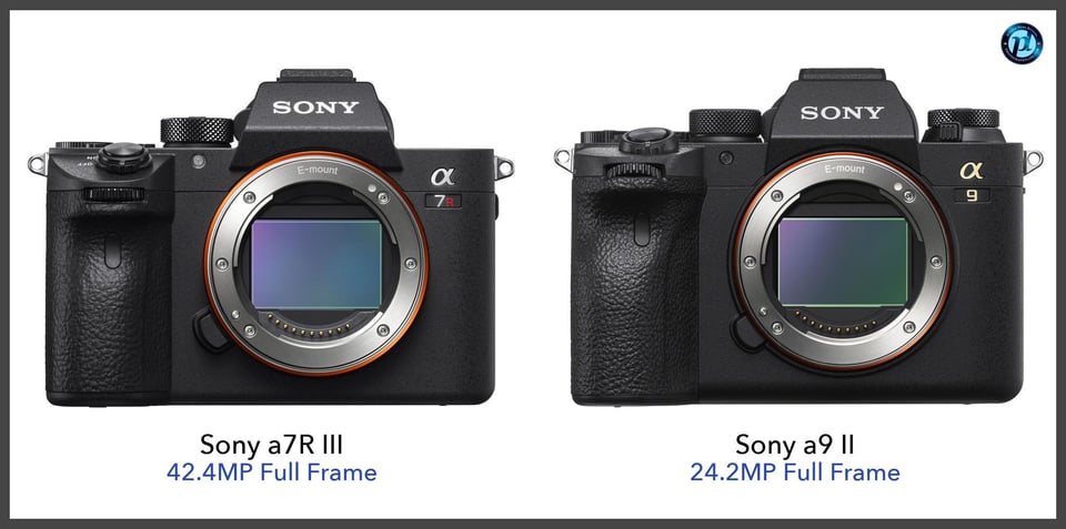 Sonya7RIII_vs_Sonya9II_comparison_front