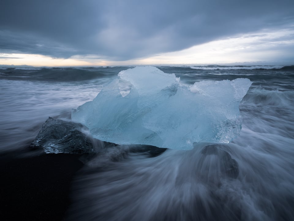 Hasselblad 20-35mm f3.2-4.5 Sample Photo Iceland Jokulsarlon